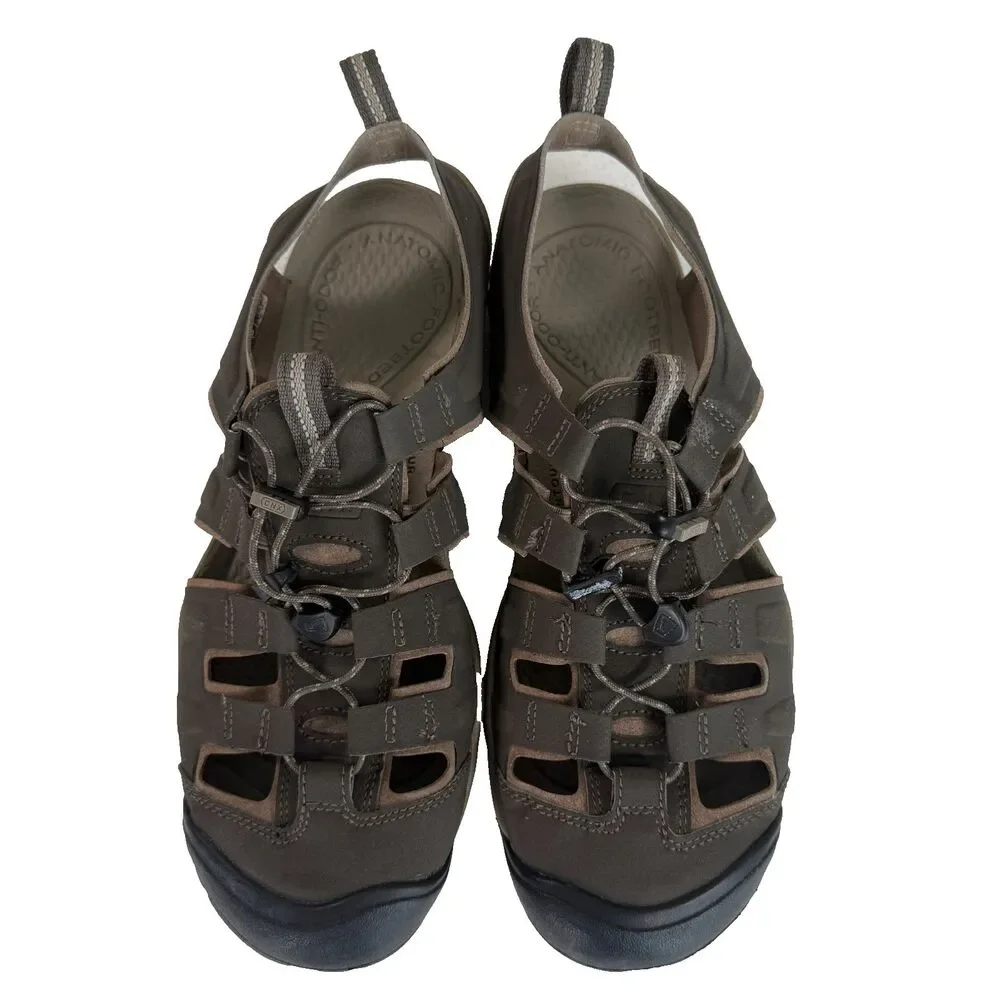 Keen Clearwater CNX Sandals Green Cordlock Round Toe Waterproof Men's Size 9.5